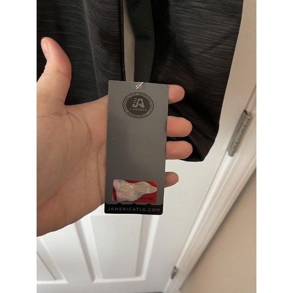 NWT J. America NCAA Kansas State Wildcats 1/2 Zip Pullover - Medium - Picture 3 of 4